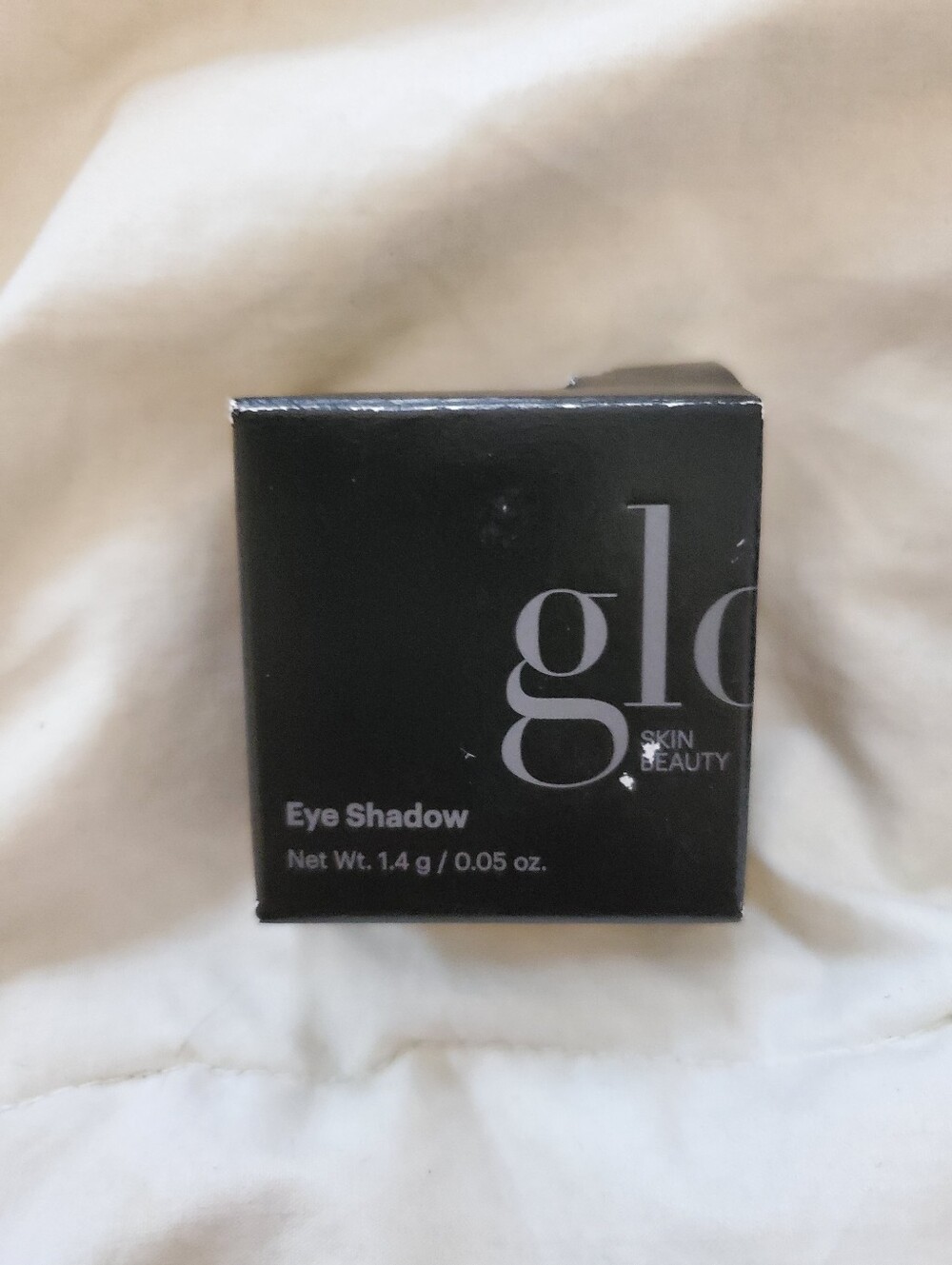 Glo Skin Beauty Eyeshadow- Mahagony